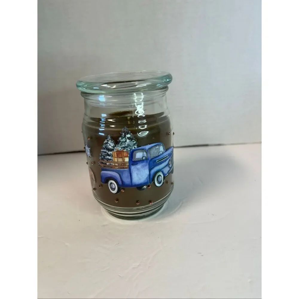 Handmade Christmas on the Farm cinnamon clove scented candle